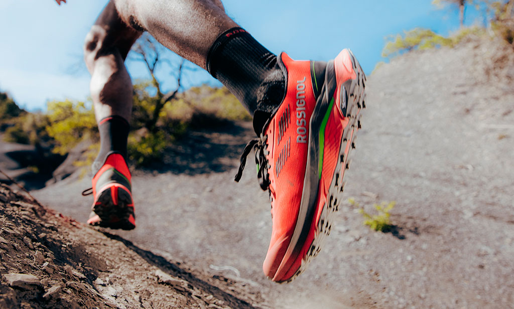 Rossignol se lanza al trail running con la nueva zapatilla Vezor