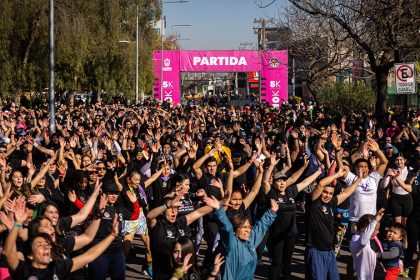 Más de cinco mil personas participaron en la tercera Corrida Familiar Maipú